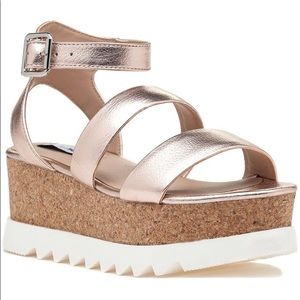 steve madden kirsten sandal rose gold